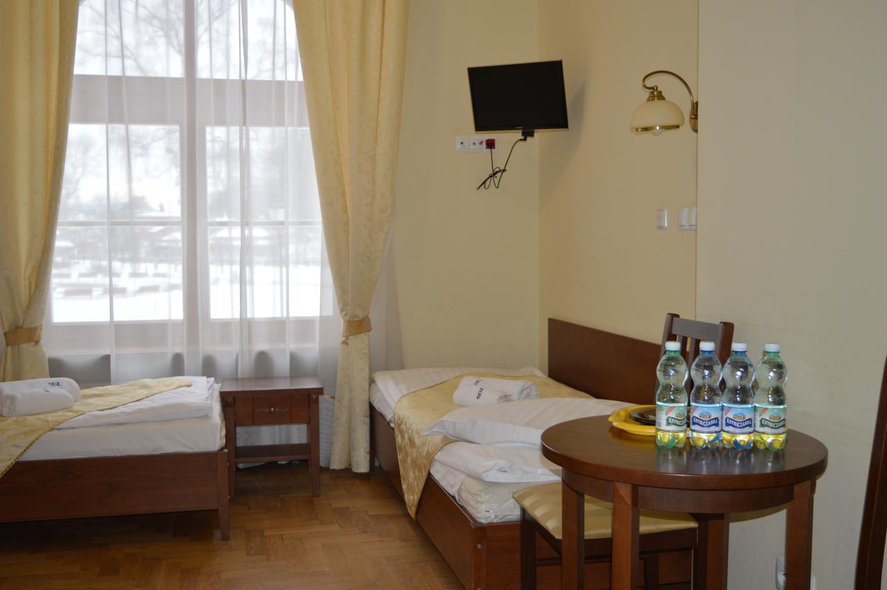 Hotel Stary Dom Zdrojowy Krynica-Zdrój Exterior foto